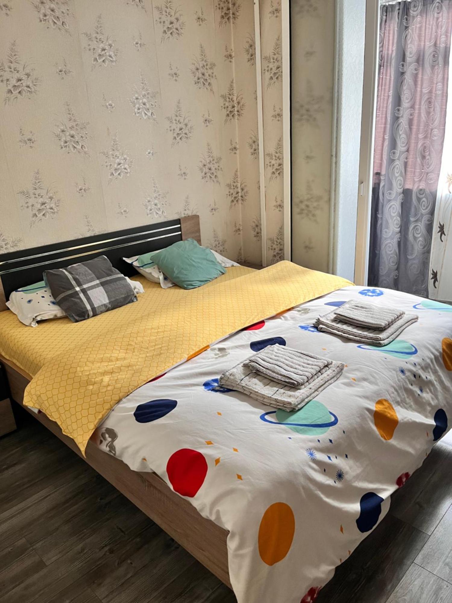 Apartament Maria 1 Baile Herculane Bagian luar foto
